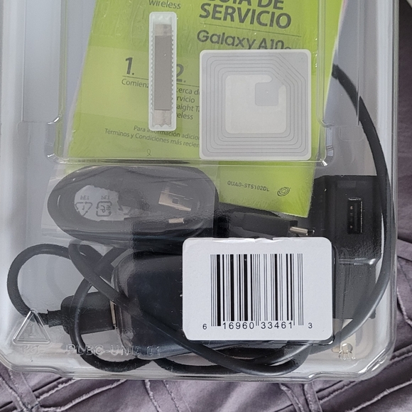 Samsung Cell Phone - Picture 2 of 3